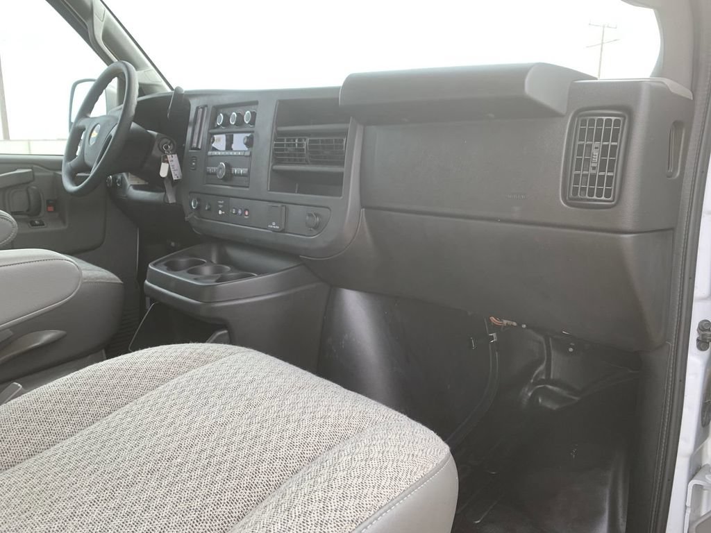 New 2025 Chevrolet Express 2500 w/ Driver Convenience Package RWD image 27