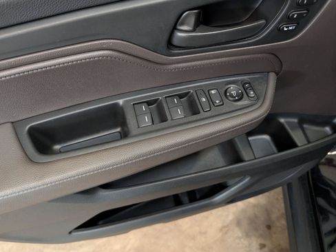 Used 2020 Honda Odyssey EX-L image 19