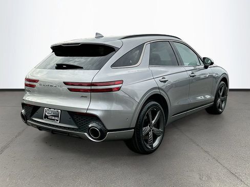 Used 2023 Genesis GV70 2.5T w/ Sport Prestige Package image 7