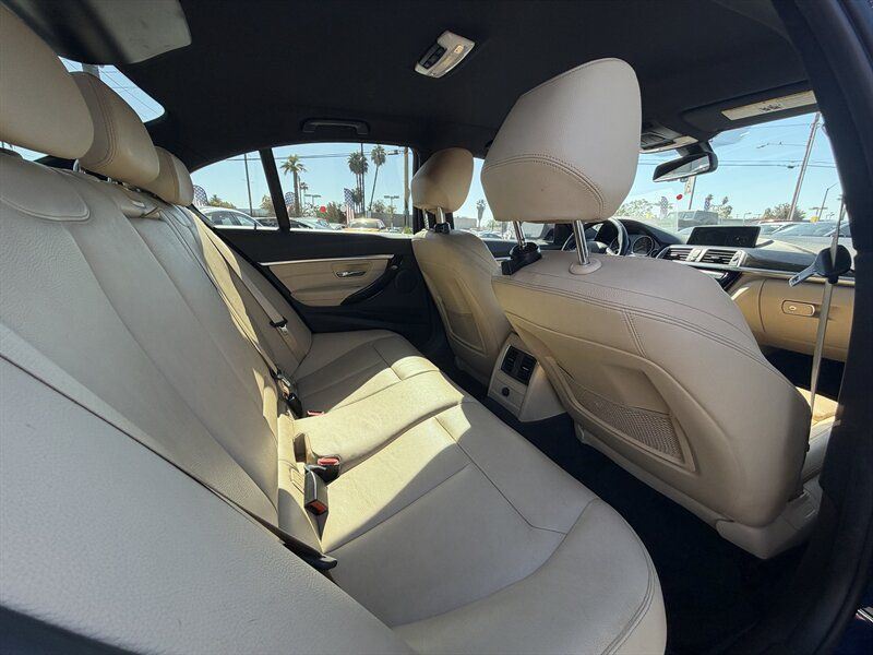 Used 2017 BMW 330e RWD image 15
