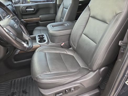 Used 2020 Chevrolet Silverado 1500 RST w/ Texas Edition RWD image 19
