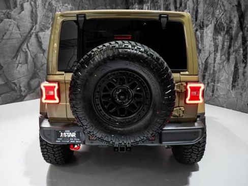 New 2025 Jeep Wrangler Unlimited Rubicon w/ Safety Group image 18