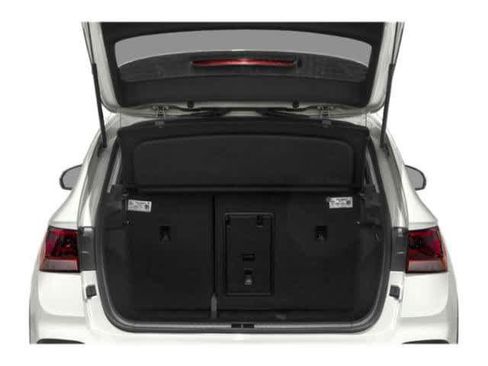 Used 2023 Volkswagen Taos SE AWD/4WD image 11