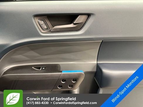 New 2026 Ford Maverick Lobo image 13