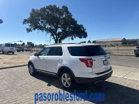 Used 2019 Ford Explorer XLT w/ Equipment Group 202A FWD image 1