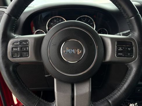 Used 2016 Jeep Wrangler Unlimited Sport AWD/4WD image 13
