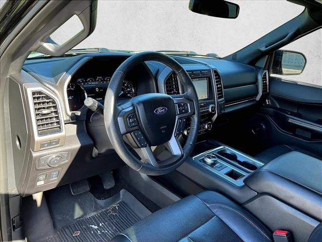 Used 2018 Ford Expedition XLT w/ Equipment Group 202A RWD image 10