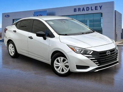 Used 2024 Nissan Versa S w/ Trunk Package