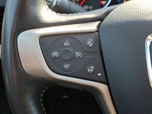 Used 2022 GMC Terrain Denali image 28