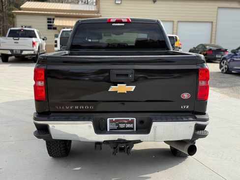 Used 2017 Chevrolet Silverado 3500 LTZ w/ Duramax Plus Package image 7