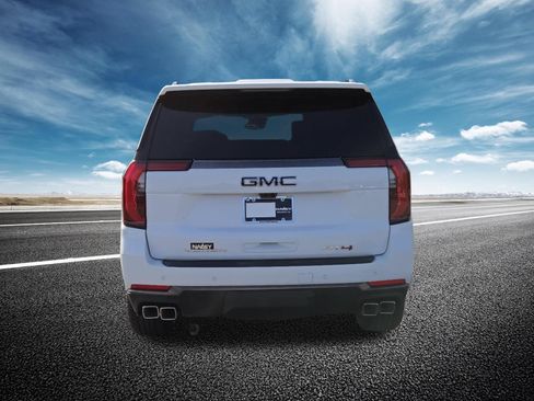 New 2026 GMC Yukon AT4 Ultimate w/ LPO, Floor Liner Package AWD/4WD image 22