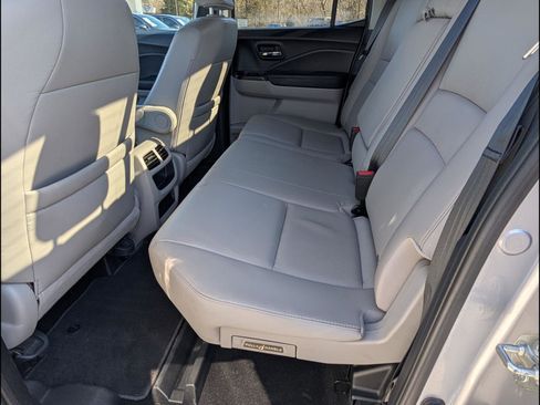 Certified 2019 Honda Ridgeline RTL-T image 14