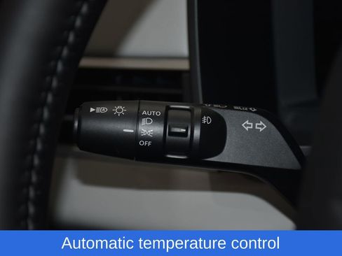 New 2026 Mitsubishi Outlander SE image 10