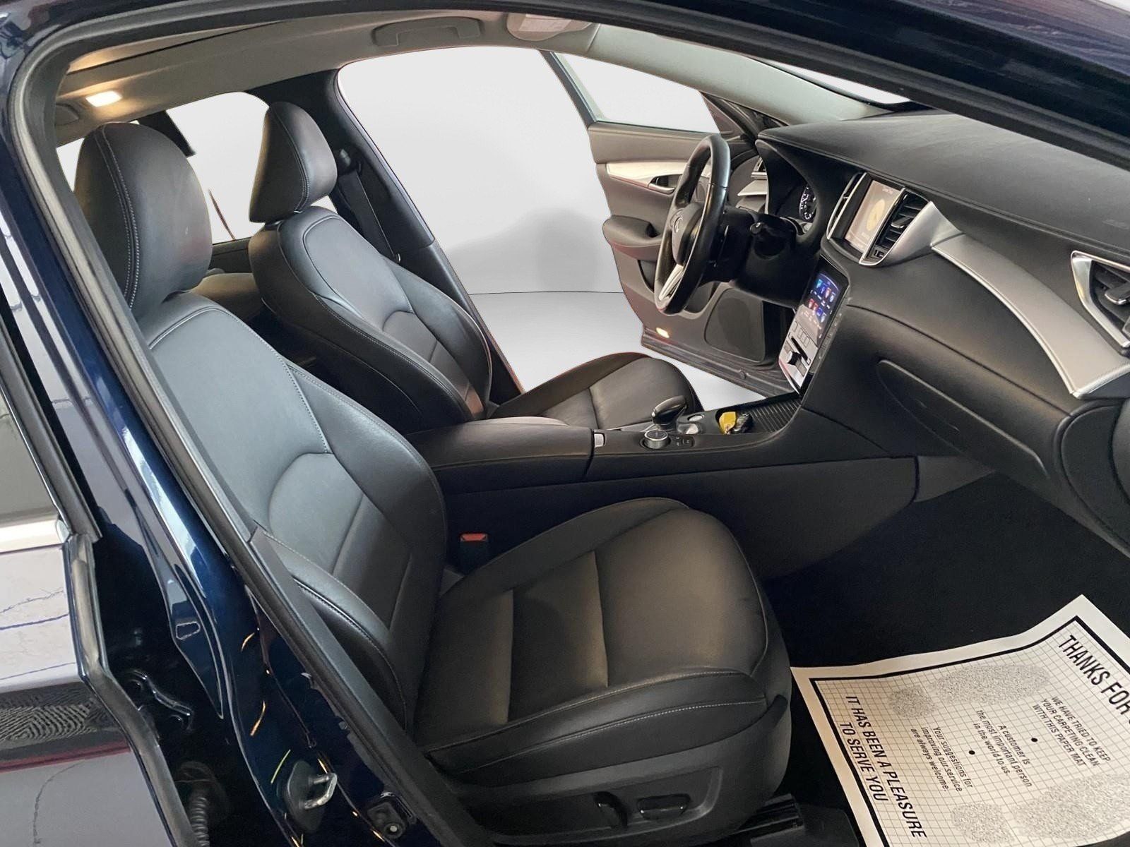 Used 2019 INFINITI QX50 Luxe AWD/4WD image 9