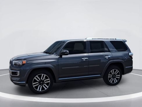 Used 2023 Toyota 4Runner Limited RWD image 4