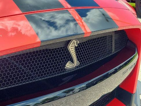 Certified 2021 Ford Mustang Shelby GT500 w/ Technology Package RWD image 8