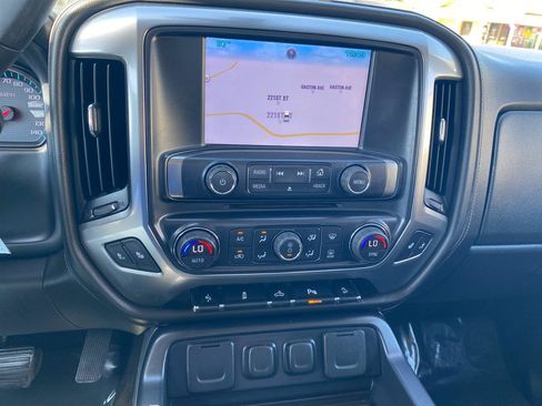 Used 2015 Chevrolet Silverado 1500 LTZ Z71 w/ LTZ Plus Package AWD/4WD image 24