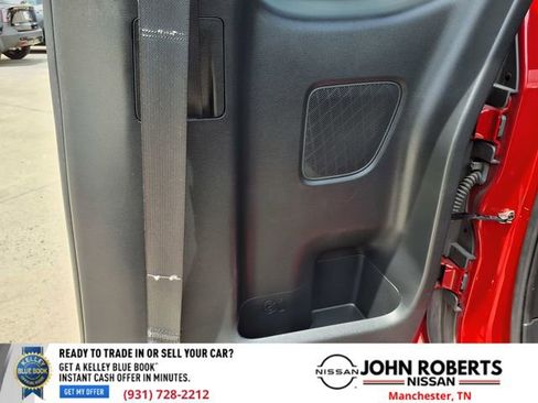 Used 2022 Nissan Frontier SV w/ Technology Package AWD/4WD image 18
