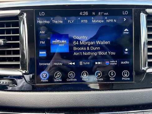 Used 2017 Chrysler Pacifica Touring-L Plus w/ Advanced Safetytec Group FWD image 16