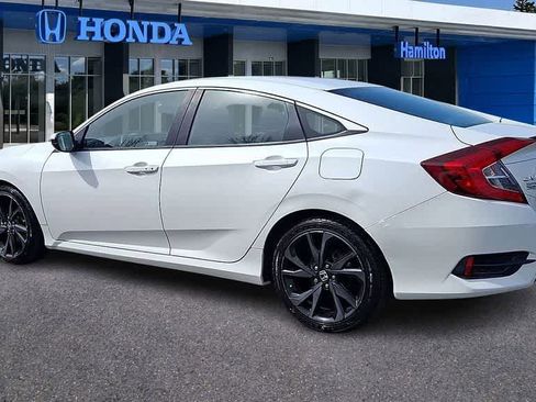 Used 2019 Honda Civic Sport image 6