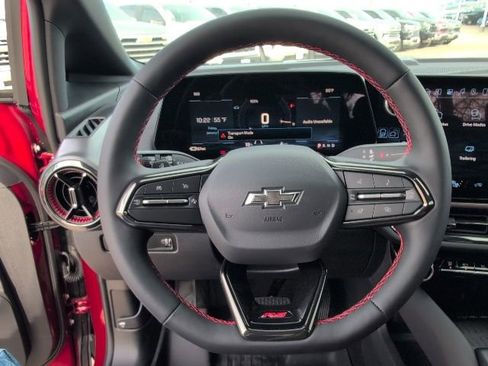 New 2026 Chevrolet Equinox EV RS image 18