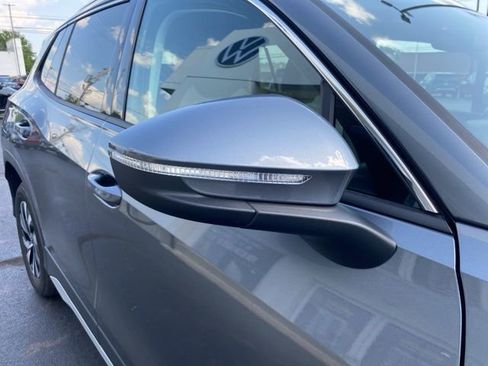 Used 2025 Volkswagen Tiguan S AWD/4WD image 20
