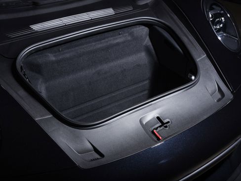 Used 2024 Porsche 911 Carrera S image 40