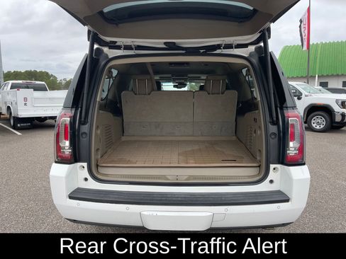 Used 2016 GMC Yukon XL SLT w/ Open Road Package image 23