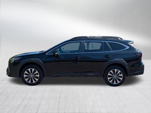 Used 2024 Subaru Outback Limited AWD/4WD image 4