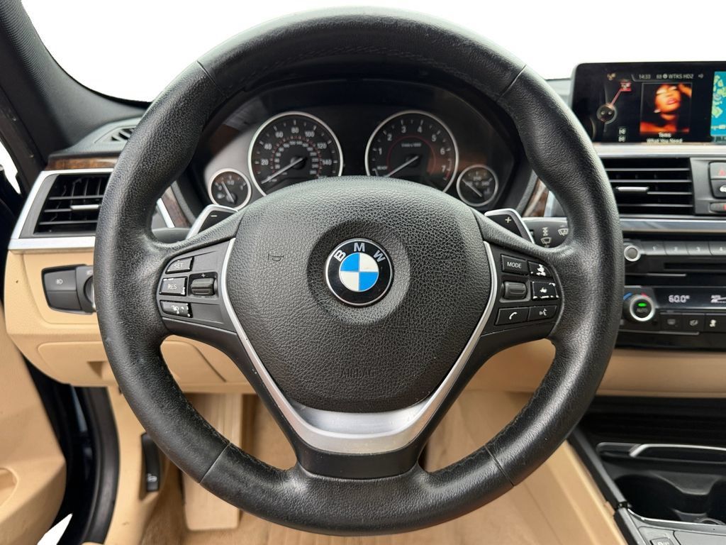 Used 2016 BMW 328i Sedan RWD image 13