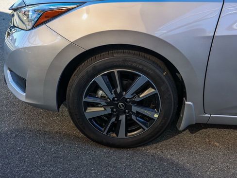 New 2025 Nissan Versa SV image 11
