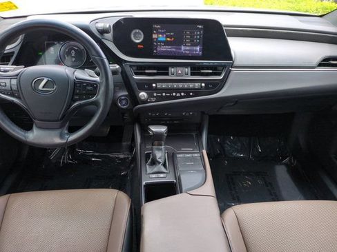 Used 2022 Lexus ES 300h w/ Premium Package FWD image 14