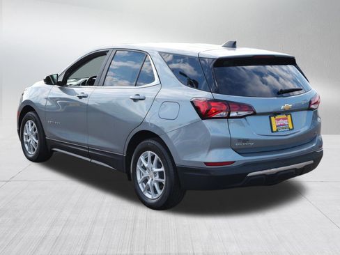 Used 2024 Chevrolet Equinox LT FWD image 5
