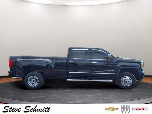 Certified 2018 GMC Sierra 3500 Denali w/ Duramax Plus Package AWD/4WD image 28