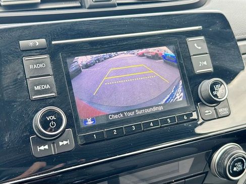 Used 2020 Honda CR-V LX image 13