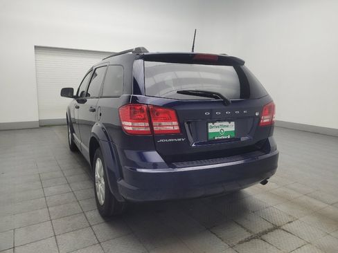 Used 2019 Dodge Journey SE FWD image 5
