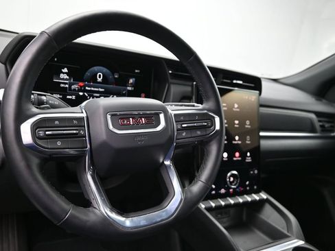 Used 2025 GMC Terrain Elevation AWD/4WD image 19