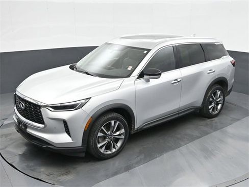 Used 2023 INFINITI QX60 Luxe image 33