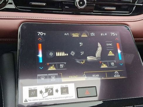 New 2026 INFINITI QX80 Autograph w/ Premium Cargo Package image 13