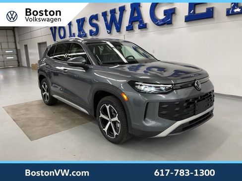 New 2026 Volkswagen Tiguan SE image 5