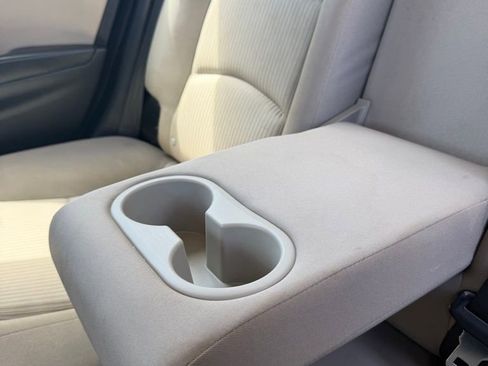 Used 2016 MAZDA MAZDA3 i Sport w/ Preferred Equipment Package image 12