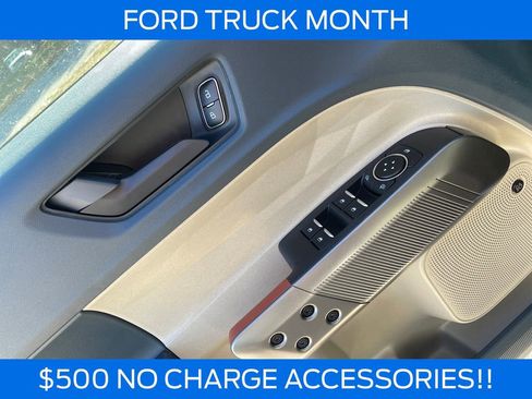 New 2026 Ford Maverick Lariat image 18