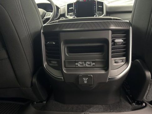 New 2026 RAM 1500 Big Horn AWD/4WD image 25