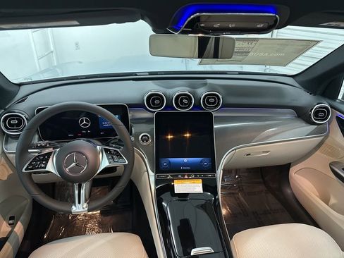 New 2026 Mercedes-Benz GLC 300 image 20