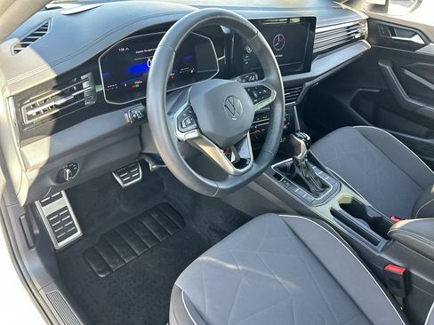 Used 2026 Volkswagen Jetta Sport FWD image 15