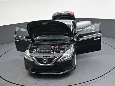 Used 2018 Nissan Sentra SV image 43