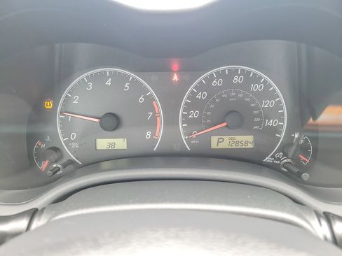 Used 2012 Toyota Corolla LE image 10