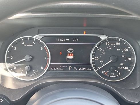 Certified 2024 Nissan Rogue SV FWD image 11