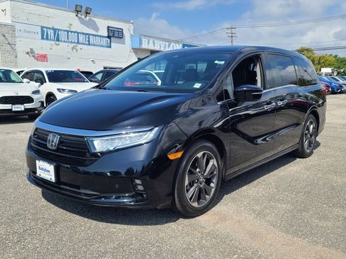 Used 2023 Honda Odyssey Elite image 1