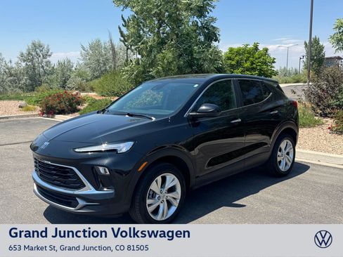 Used 2025 Buick Encore GX Preferred AWD/4WD image 1